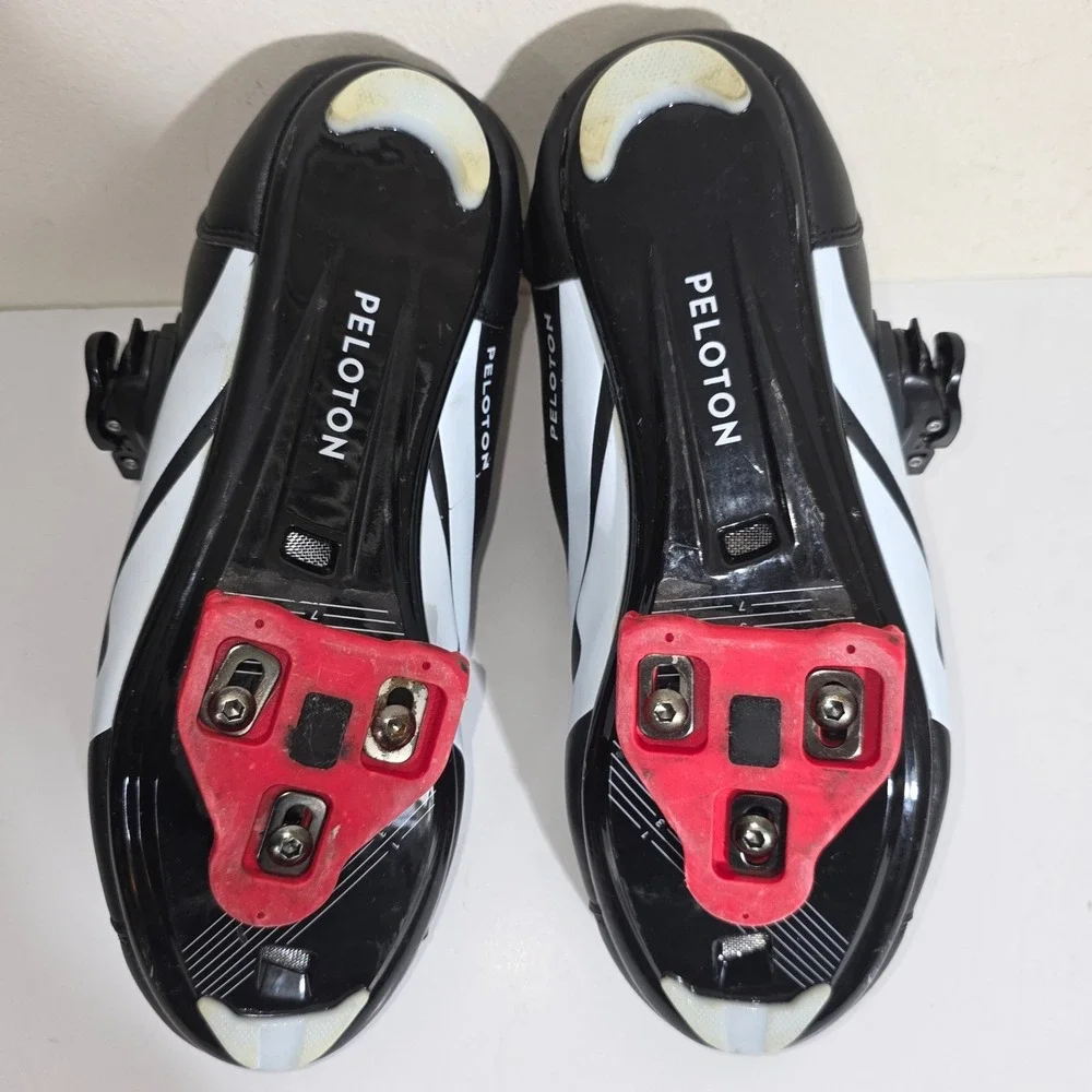 Peloton Cycling Shoes for Peloton Bike & Bike+ 40 W/Delta-Compatible Cleats Good